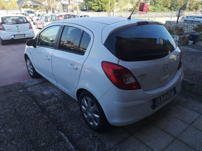 Opel Corsa 1.3 CDTI 75CV 5 porte Club (4)