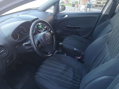 Opel Corsa 1.3 CDTI 75CV 5 porte Club (5)