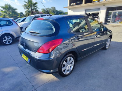Peugeot 308 1.6 HDi 90CV FAP 5p. Premium (3)