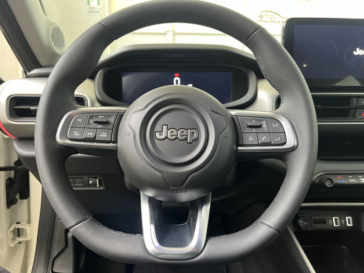 Jeep Avenger 1.2 turbo Summit fwd 100cv (12)