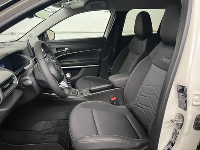 Jeep Avenger 1.2 turbo Summit fwd 100cv (13)
