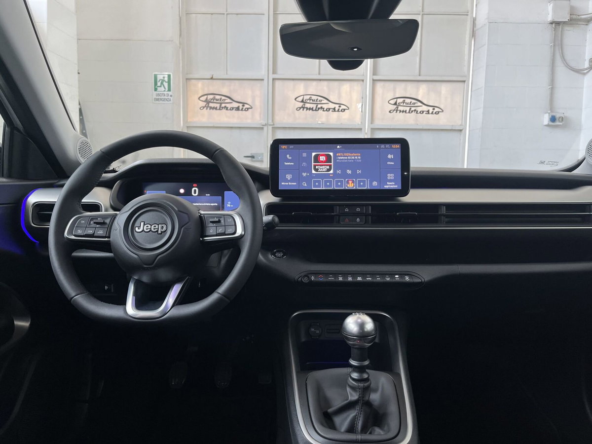 Jeep Avenger 1.2 turbo Summit fwd 100cv (8)