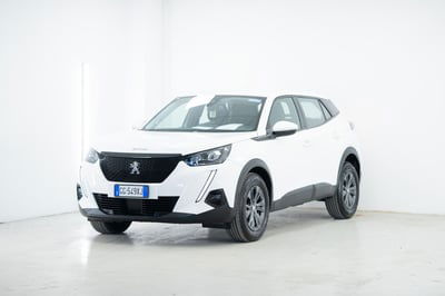 Peugeot 2008 1.2 puretech Active s&s 100cv usata