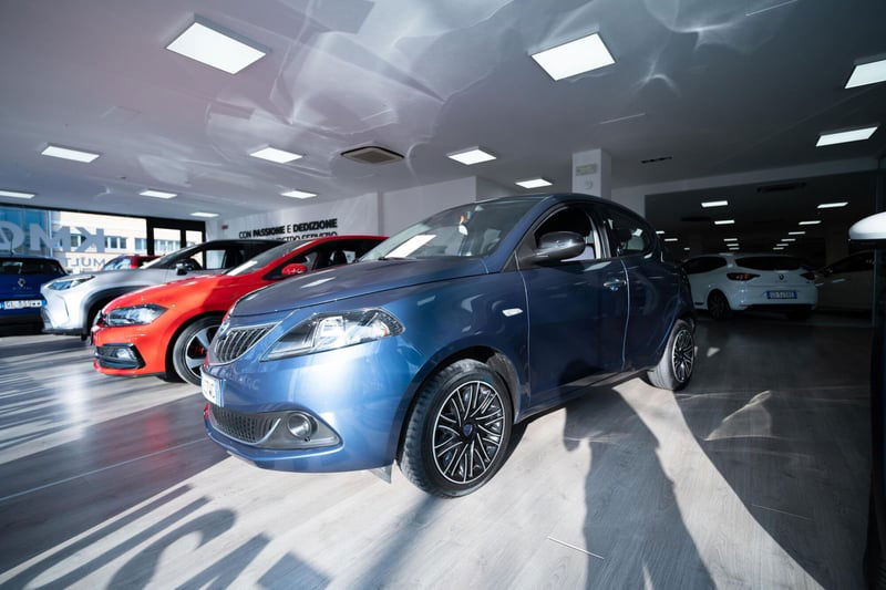 Lancia Ypsilon 1.2 69 CV 5 porte GPL Gold Plus