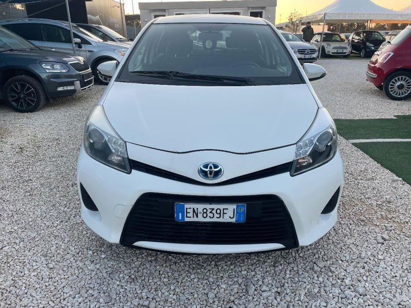 Toyota Yaris 1.5 5 porte Lounge