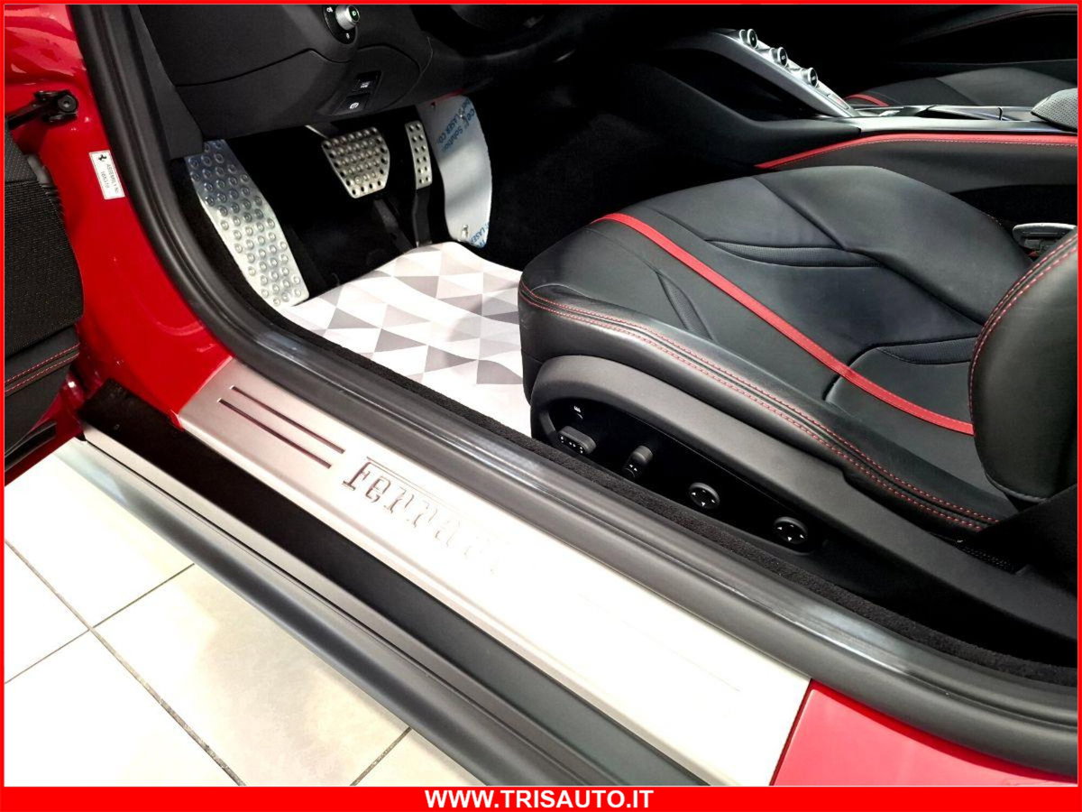 Ferrari 812 Coupé 812 Superfast (10)