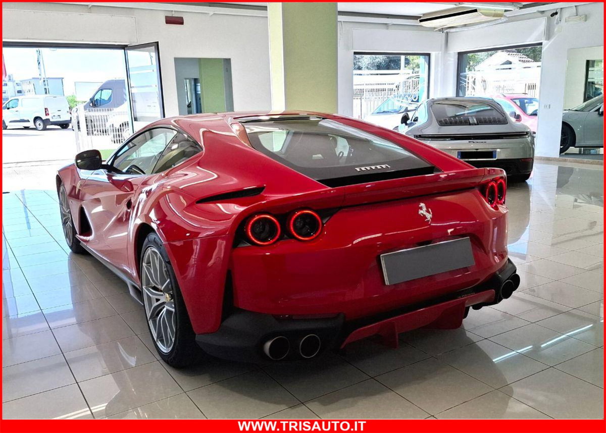 Ferrari 812 Coupé 812 Superfast (2)