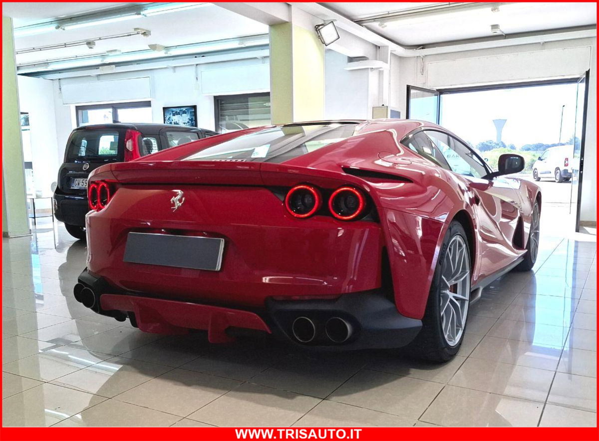 Ferrari 812 Coupé 812 Superfast (4)