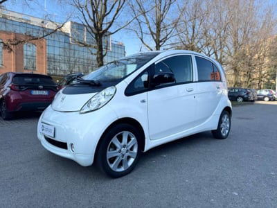 Peugeot iOn Active usata