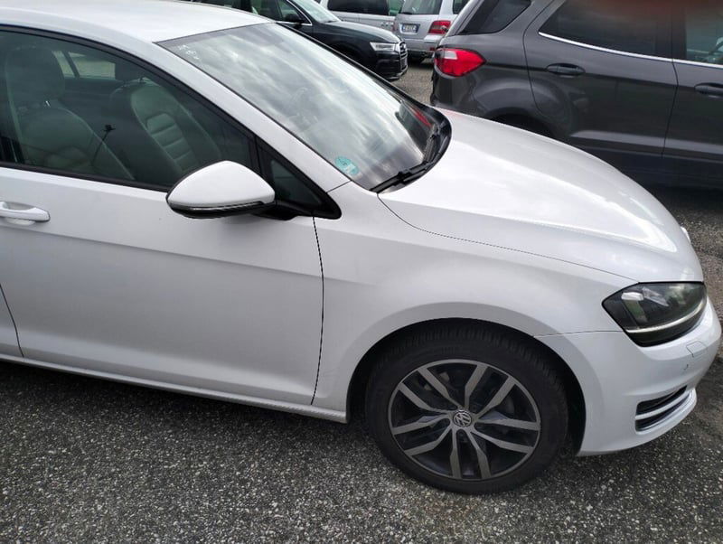Volkswagen Golf 2.0 TDI 5p. Highline BlueMotion Technology