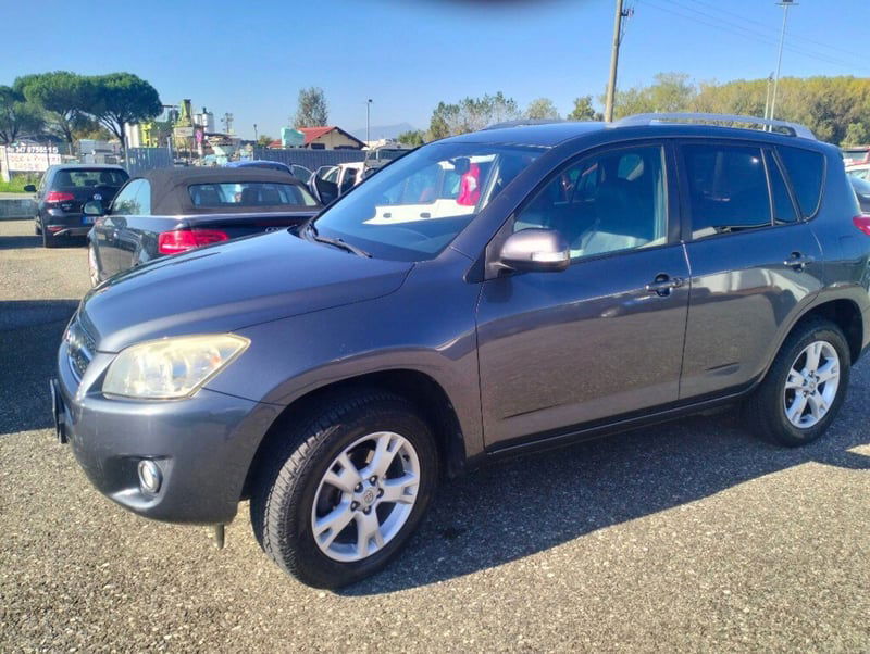 Toyota Rav4 2.2 D-4D 150 CV DPF Luxury