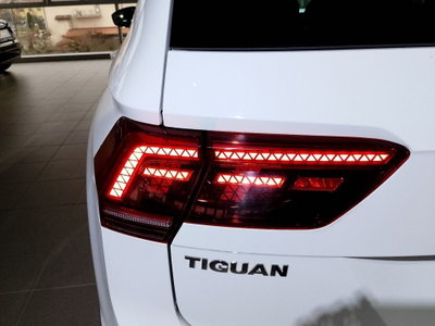 Volkswagen Tiguan 1.6 TDI SCR Style BlueMotion Technology (10)