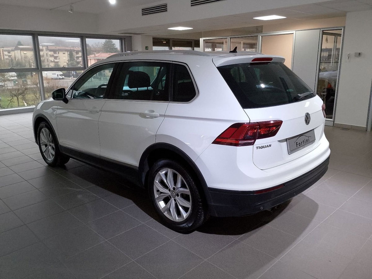 Volkswagen Tiguan 1.6 TDI SCR Style BlueMotion Technology (4)