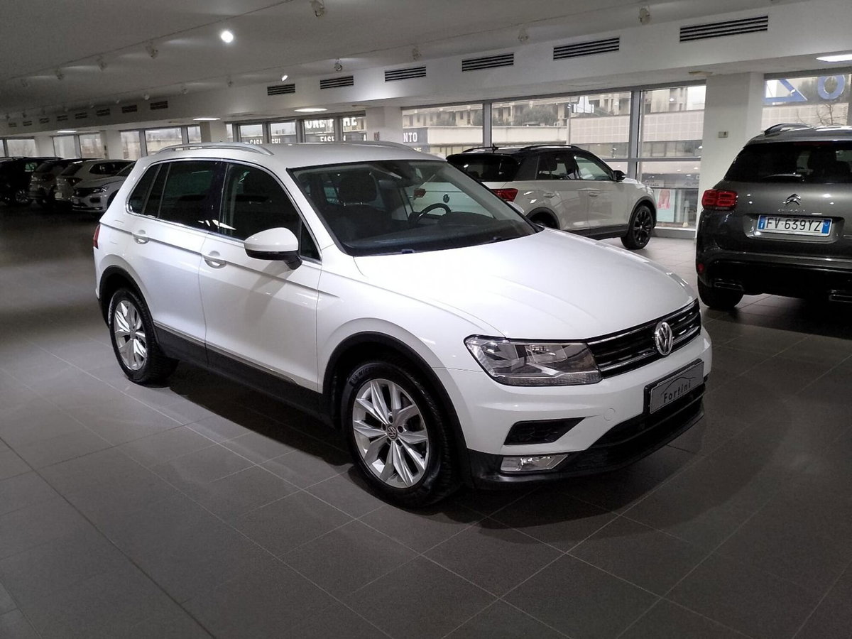Volkswagen Tiguan 1.6 TDI SCR Style BlueMotion Technology (8)