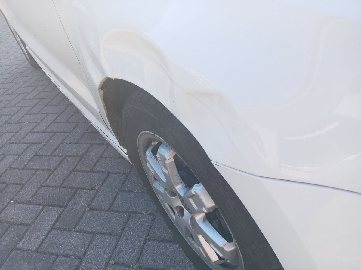 Volkswagen Polo 1.2 TDI DPF 3 p. BlueMotion 89g (10)
