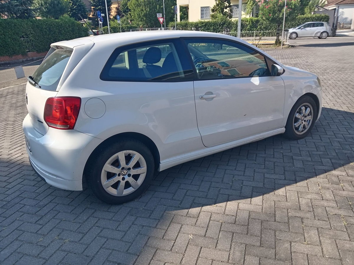 Volkswagen Polo 1.2 TDI DPF 3 p. BlueMotion 89g (11)