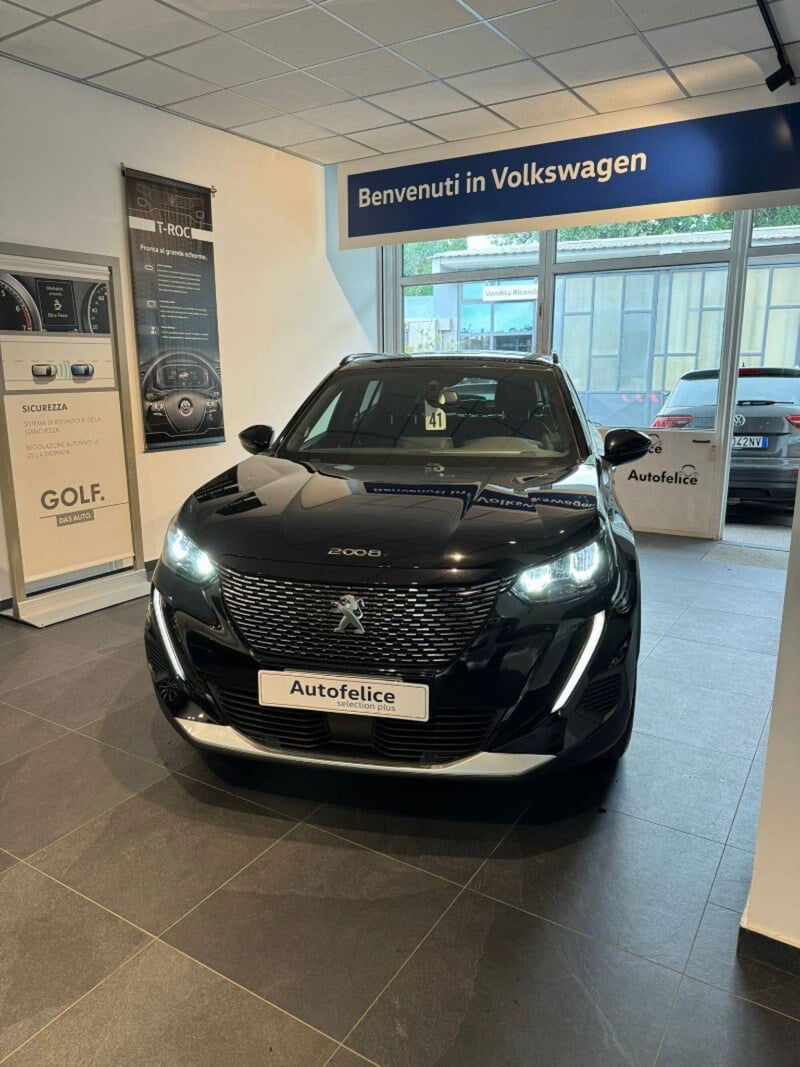 Peugeot 2008 PureTech 100 S&S Allure Navi Pack