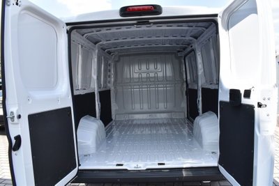 Peugeot Boxer Furgone 333 2.2 BlueHDi 140 S&S PM-TM Furgone (14)