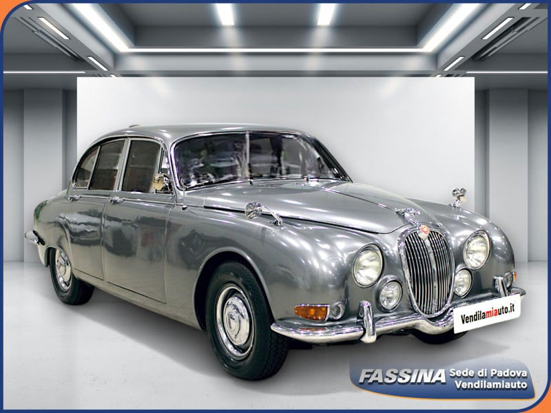 Jaguar S-Type 4.2 V8 Executive