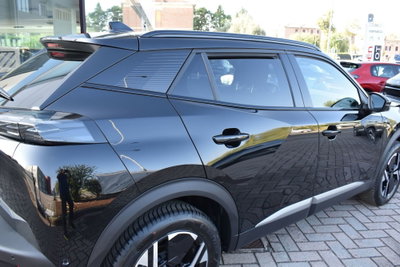 Peugeot 2008 1.2 puretech Allure s&s 100cv (11)