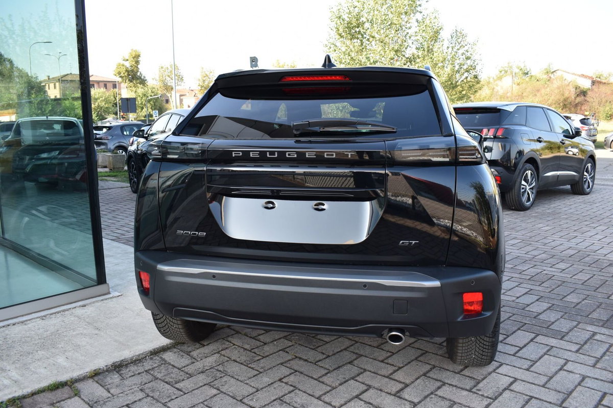 Peugeot 2008 1.2 puretech Allure s&s 100cv (7)