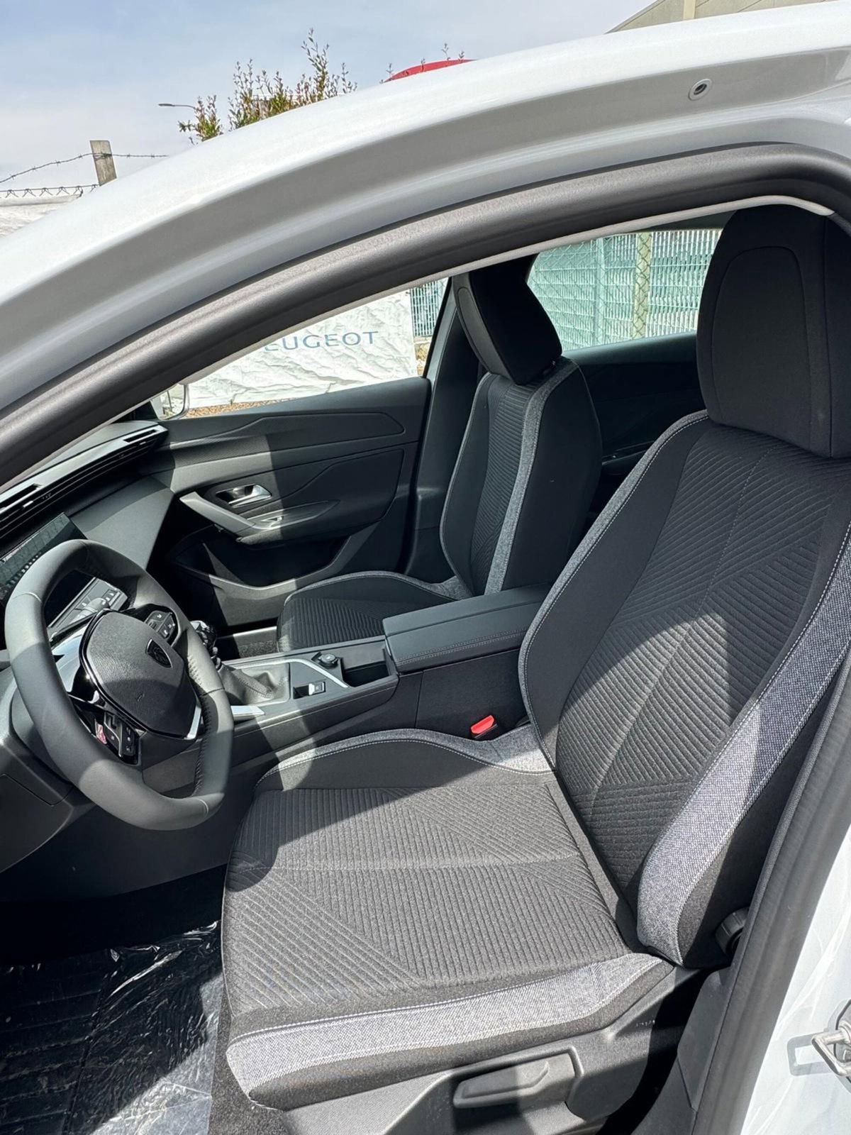 Peugeot 308 PureTech Turbo 130 S&S Active Pack (13)