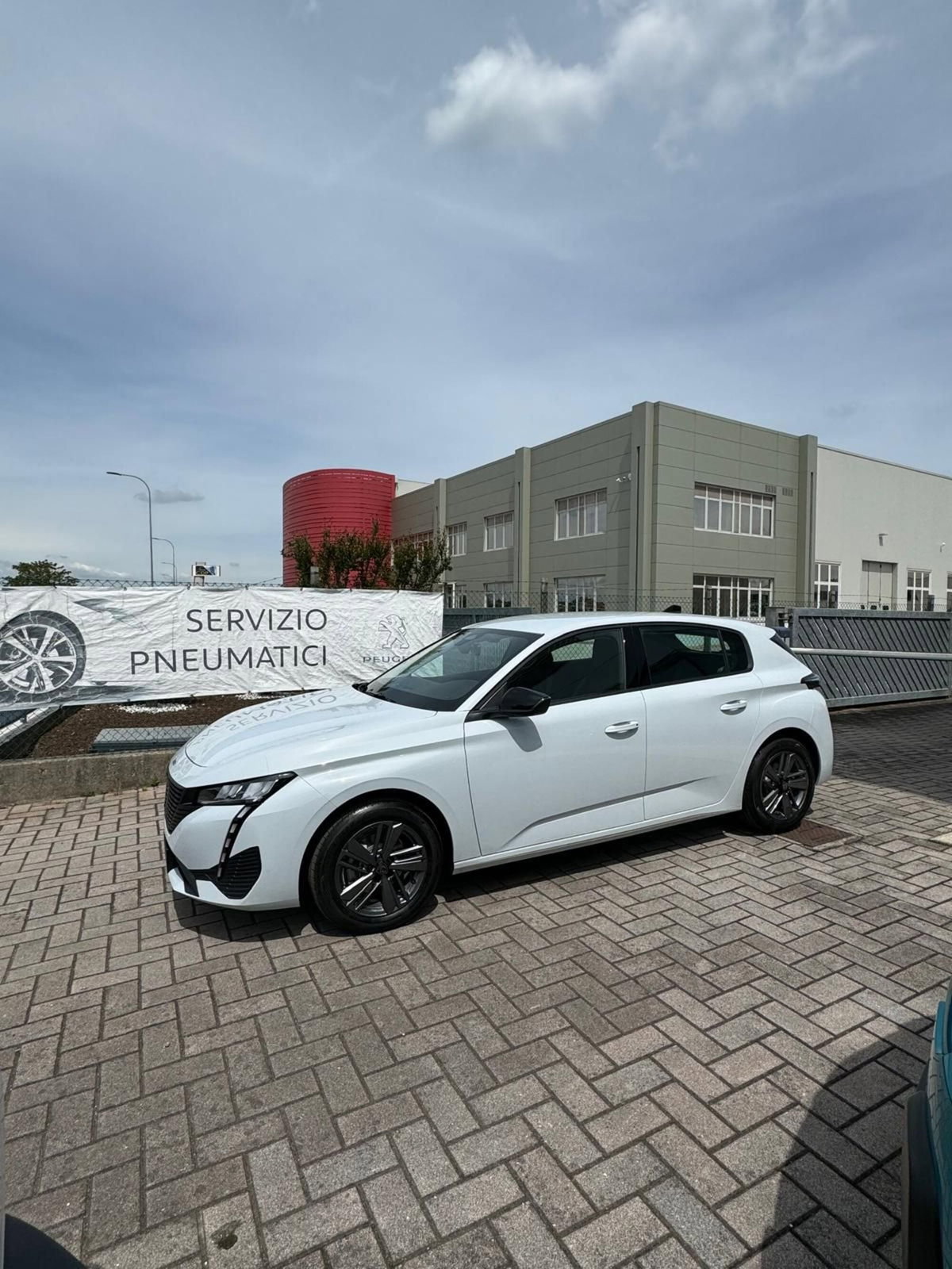 Peugeot 308 PureTech Turbo 130 S&S Active Pack (2)