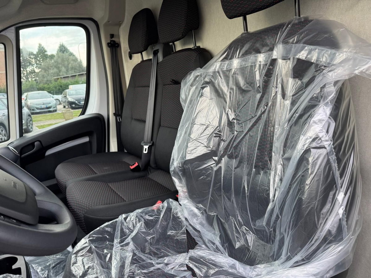 Peugeot Boxer Furgone 333 2.2 BlueHDi 140 S&S PLM-TM Furgone (12)