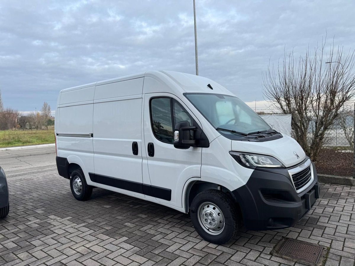 Peugeot Boxer Furgone 333 2.2 BlueHDi 140 S&S PLM-TM Furgone (16)