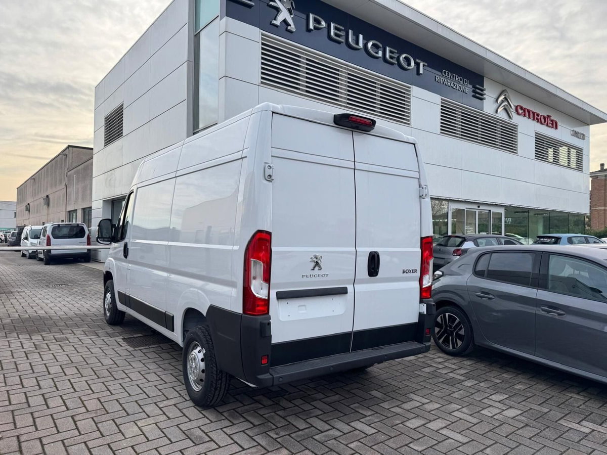 Peugeot Boxer Furgone 333 2.2 BlueHDi 140 S&S PLM-TM Furgone (9)