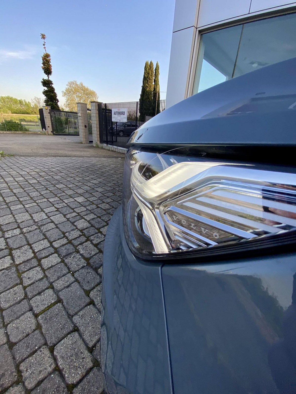 Volvo XC40 D3 Geartronic Business Plus (4)