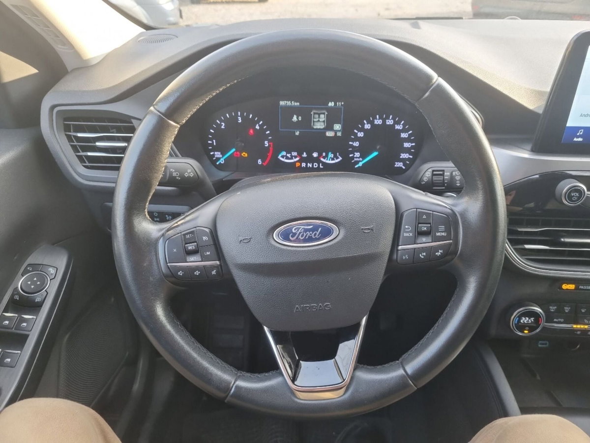 Ford Kuga 1.5 EcoBlue 120 CV 2WD Titanium (10)
