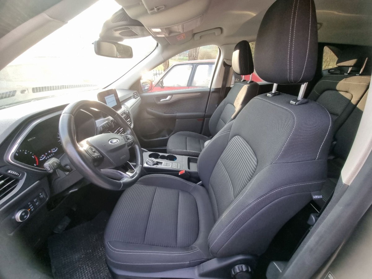 Ford Kuga 1.5 EcoBlue 120 CV 2WD Titanium (7)