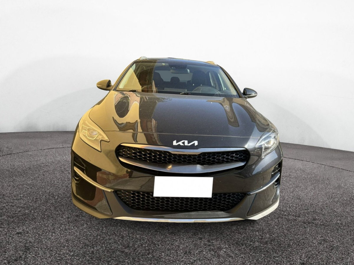 Kia XCeed 1.0 T-GDi GPL Business (2)