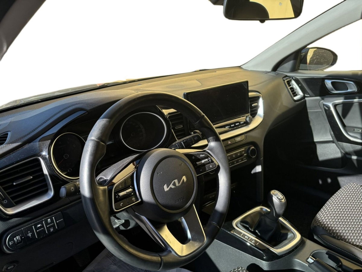 Kia XCeed 1.0 T-GDi GPL Business (9)