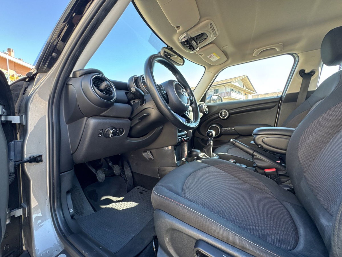 MINI Mini 1.5 One D Business 5 porte (13)