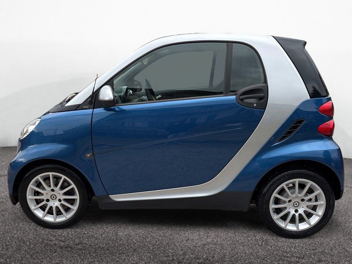 smart Fortwo 1000 52 kW MHD coupé pulse (2)