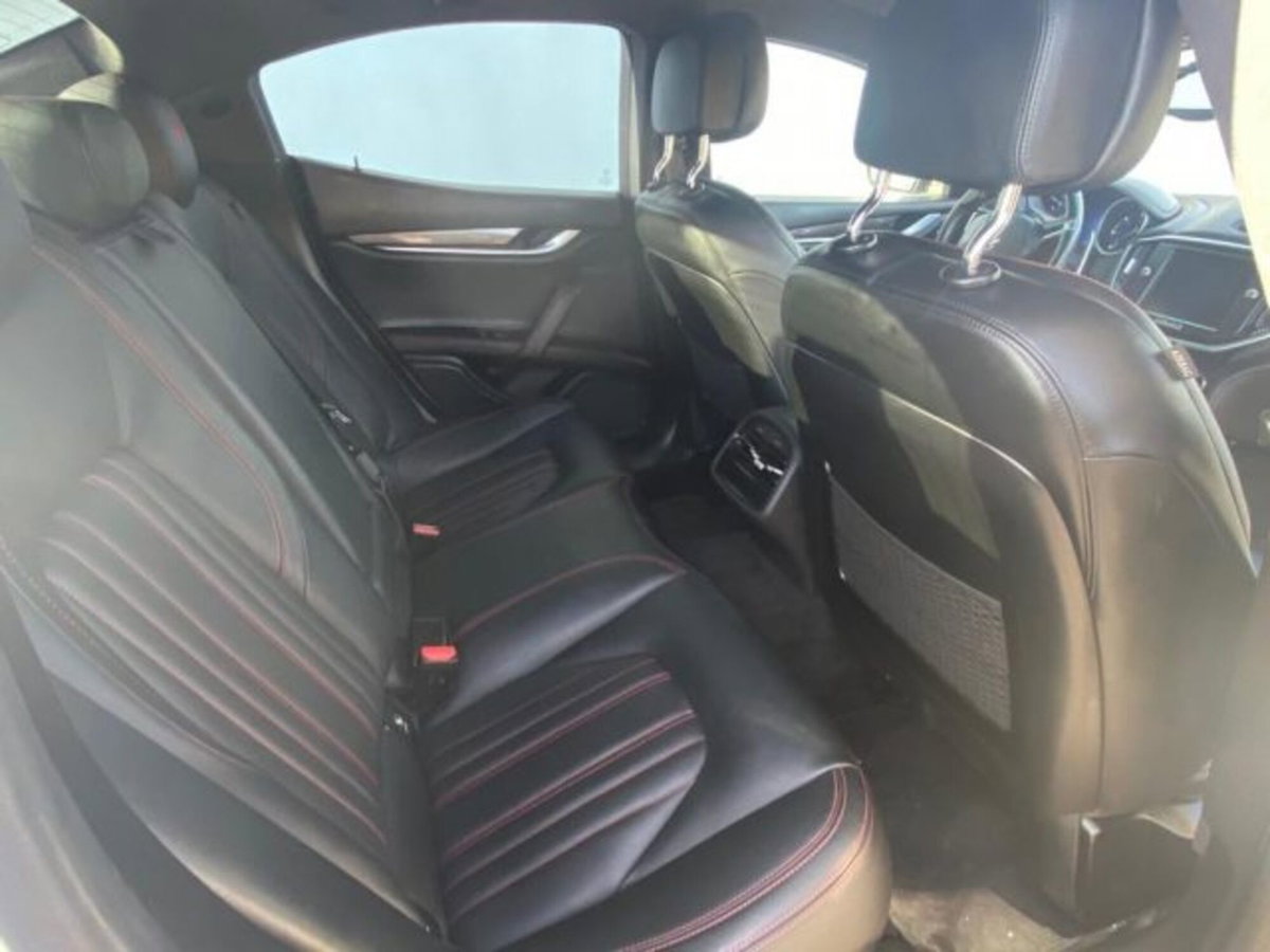 Maserati Ghibli Ghibli V6 Diesel 275 CV Gransport (13)