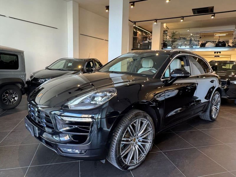 Porsche Macan S