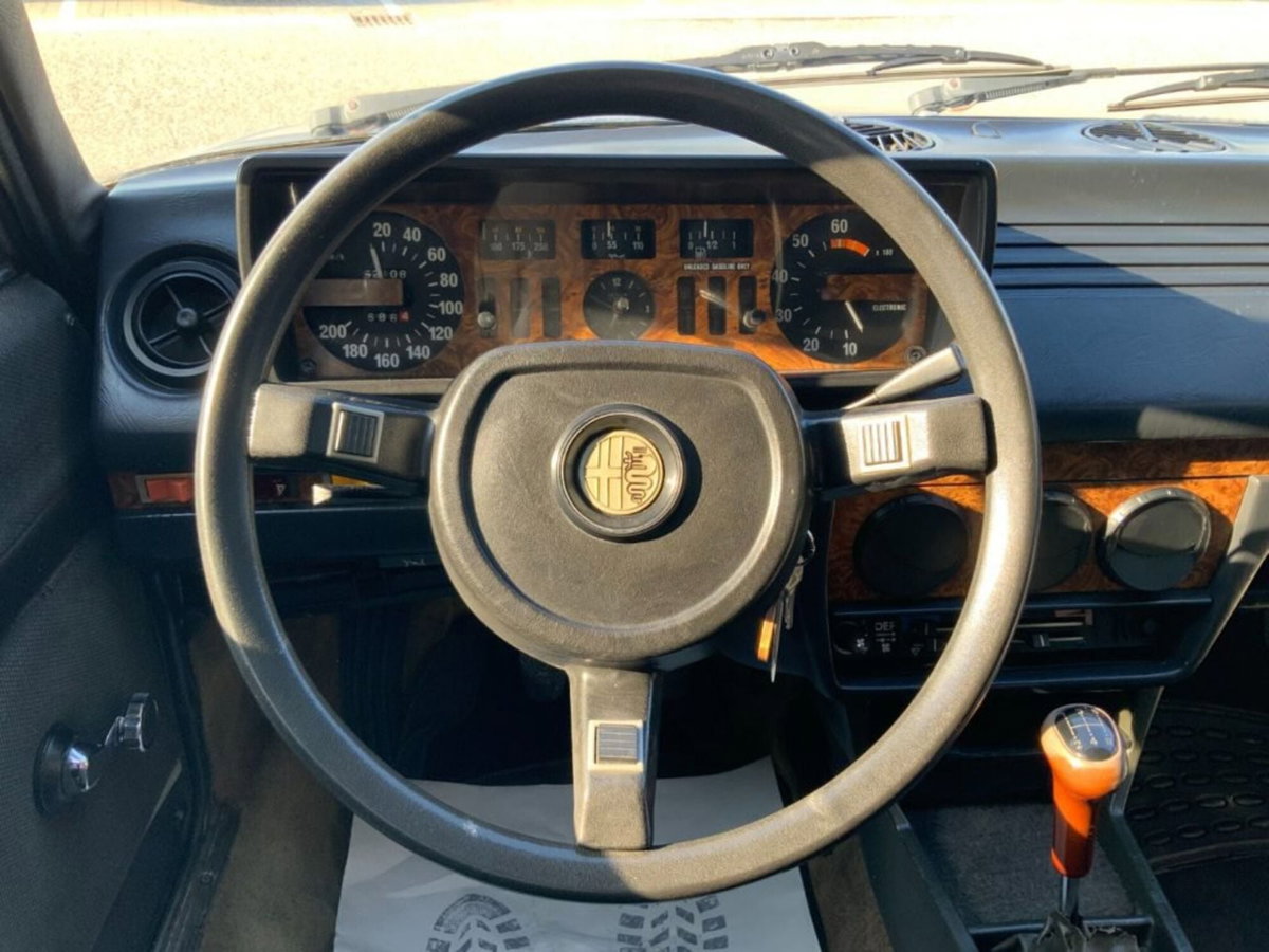 Alfa Romeo Alfetta 2.0 Li America (14)