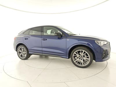 Audi Q3 Sportback 35 2.0 tdi Identity Black s-tronic nuova