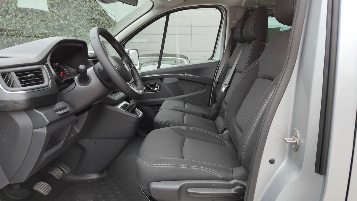 Renault Trafic Furgone BluedCi 150CV EDC PL-TN SpaceClass (10)