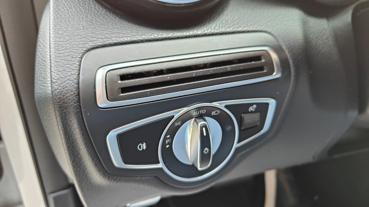 Mercedes-Benz Classe C Station Wagon 220 d 4Matic Auto Sport Plus (17)