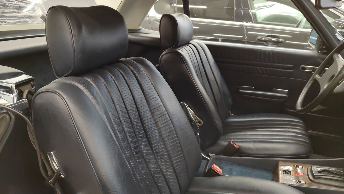 Mercedes-Benz 380 Cabrio 380 SL Roadster (7)