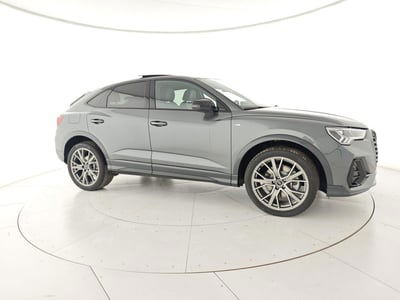 Audi Q3 Sportback 40 2.0 tdi Identity Black quattro 193cv s-tronic nuova