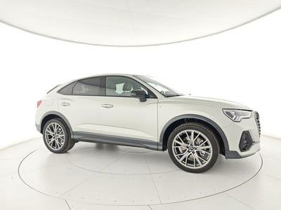 Audi Q3 Sportback 40 2.0 tdi Identity Black quattro 193cv s-tronic nuova