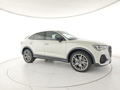Audi Q3 Sportback 40 2.0 tdi Identity Black quattro 193cv s-tronic nuova