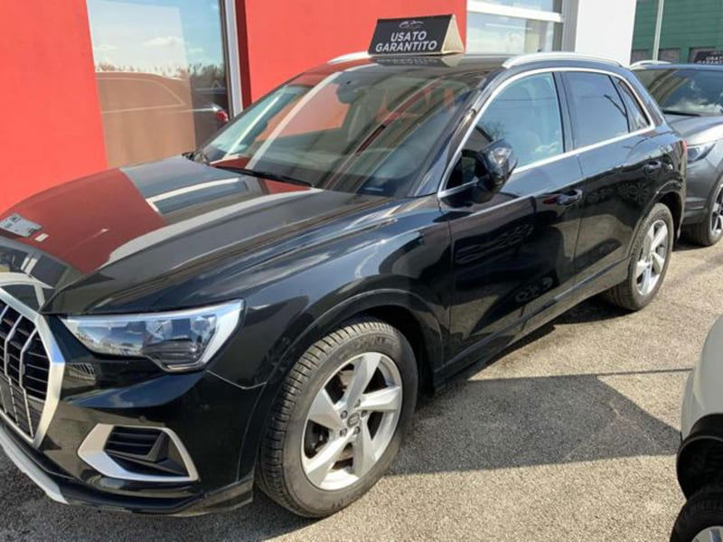 Audi Q3 35 TDI quattro S tronic Business Advanced