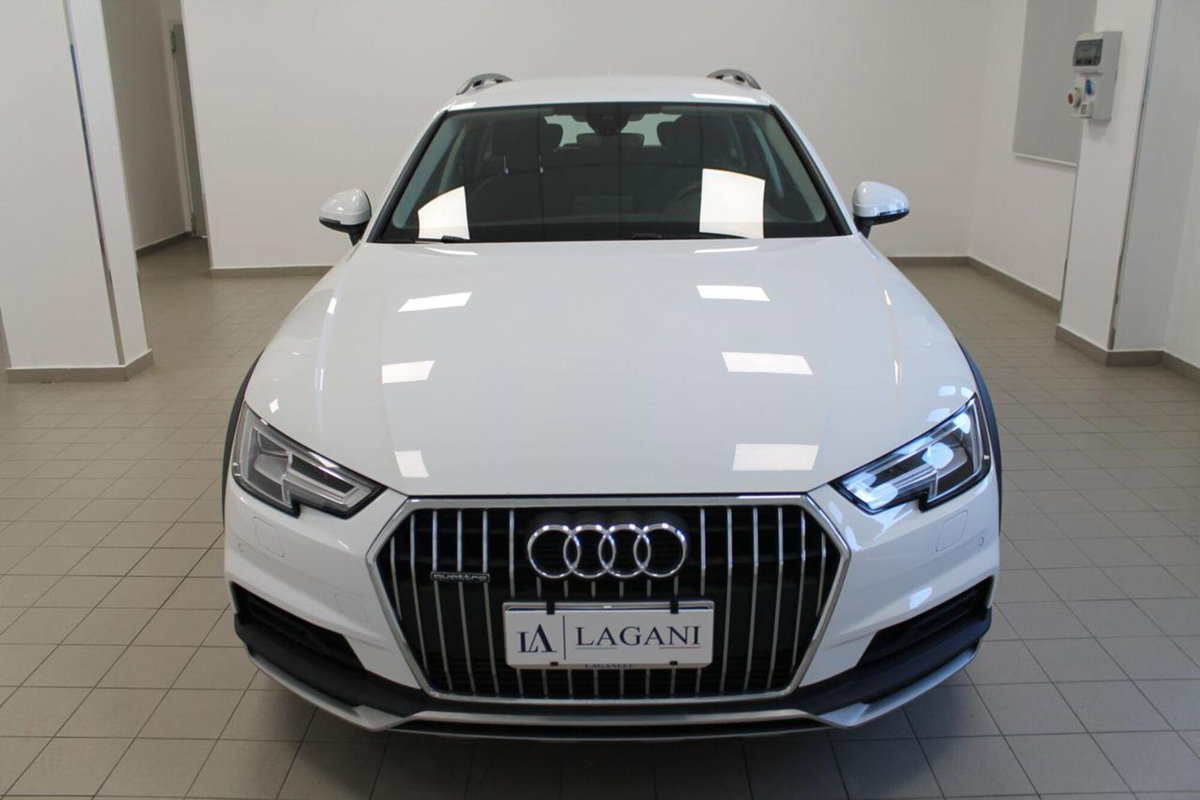 Audi A4 Allroad 3.0 TDI 272 CV tiptronic Business Evolution (2)