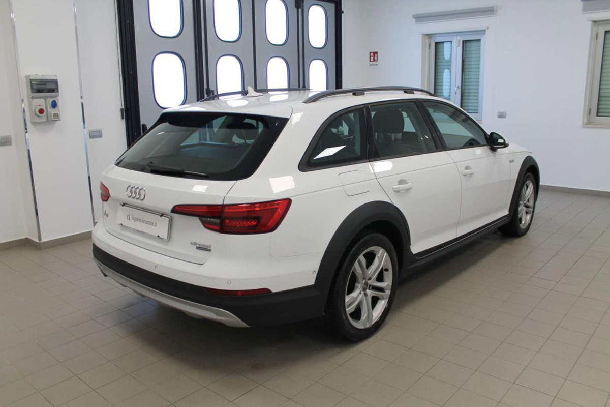 Audi A4 Allroad 3.0 TDI 272 CV tiptronic Business Evolution (4)